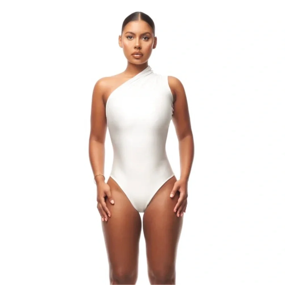 CouCoo Jami Bodysuit Lychee - Picture 1 of 7